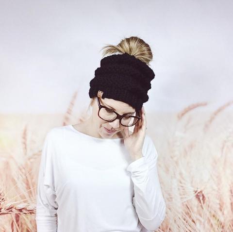 Easy Messy Bun Beanie Tutorial
