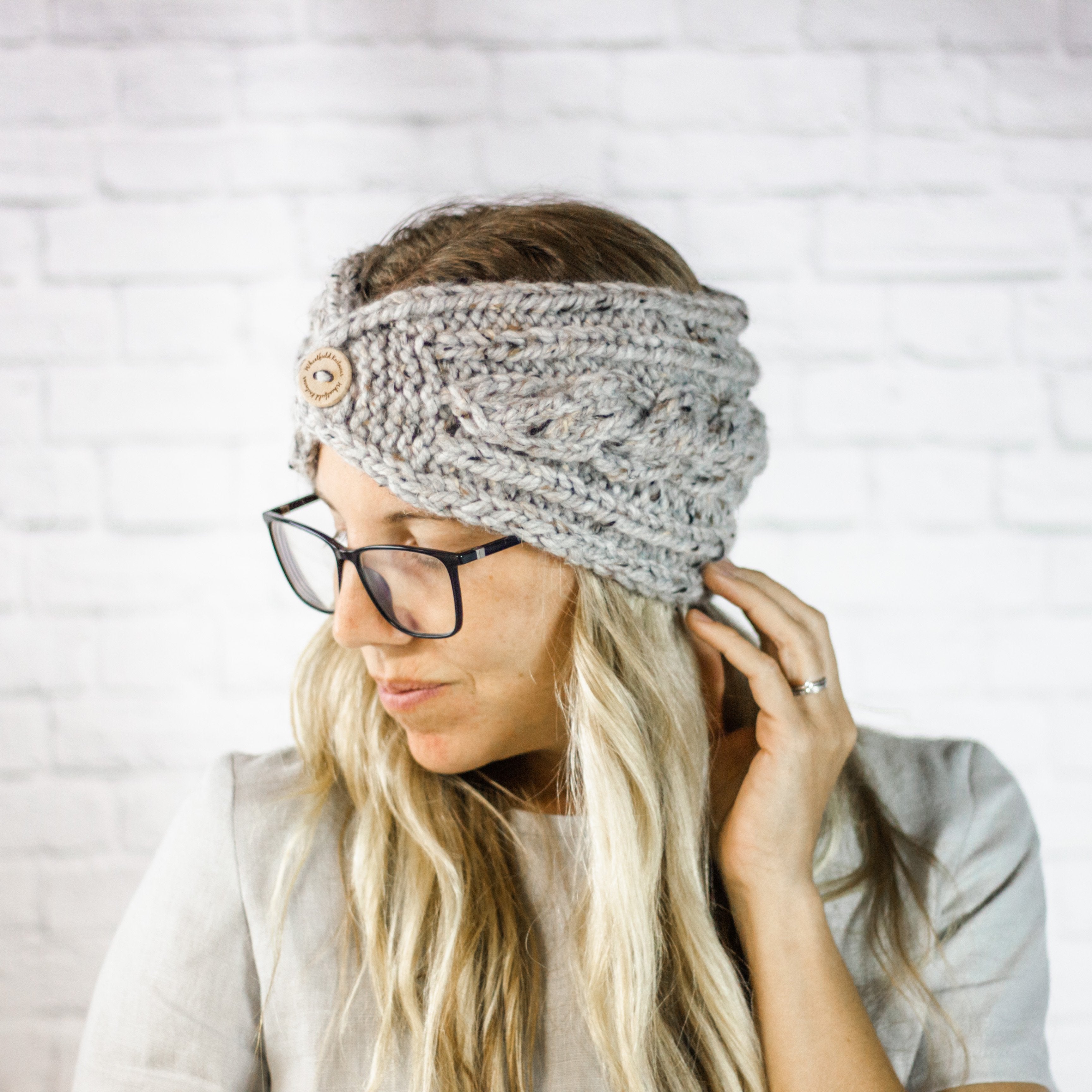 Ladies Extra Wide Cable Knit Button Ear Warmer Headband in Grey Marble